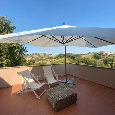 Casale Cialifone Villa Alanno Exterior photo