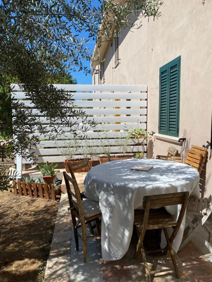 Casale Cialifone Villa Alanno Exterior photo
